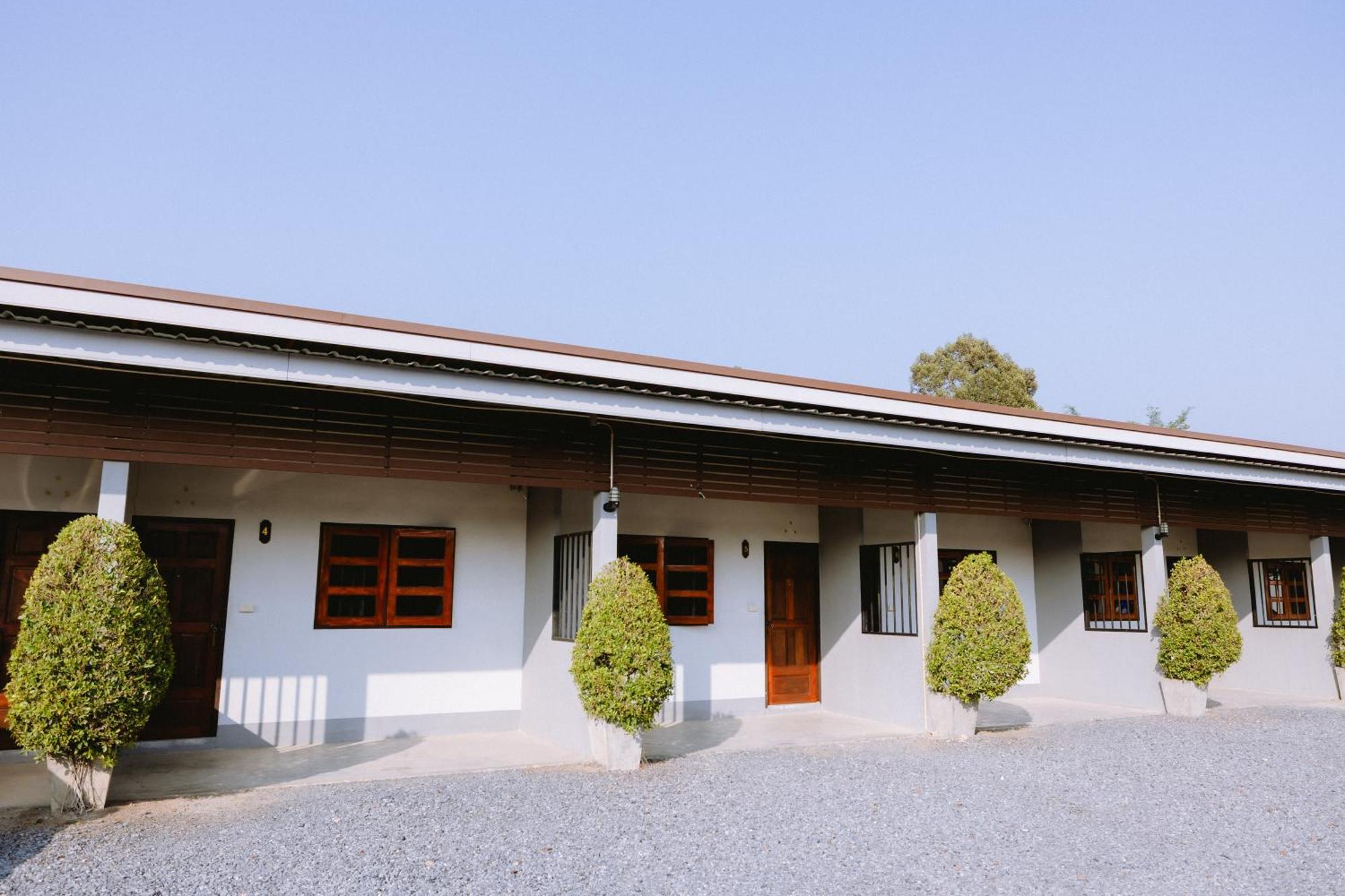 Peeranon Resort Nakhon Nayok Extérieur photo